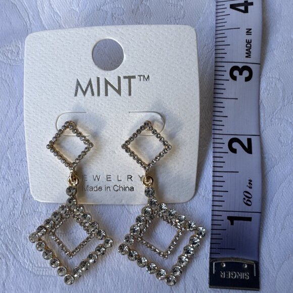 Mint Rhinestone Gold Dangle Drop CZ Triangles Earrings NEW - Picture 3 of 12